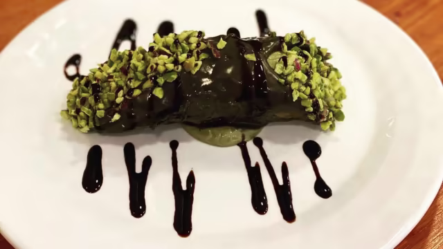 Cannolo al pistacchio