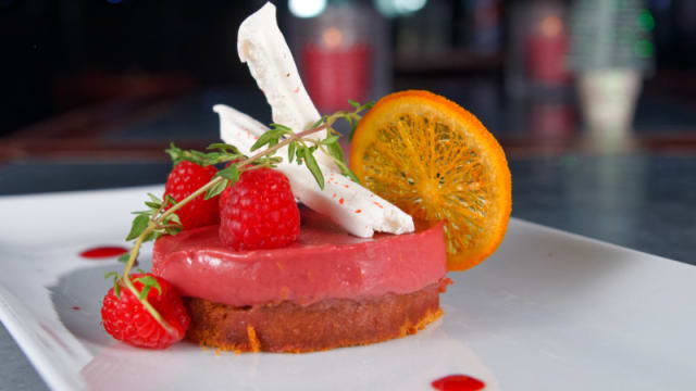 Tarte sablée orange-framboise