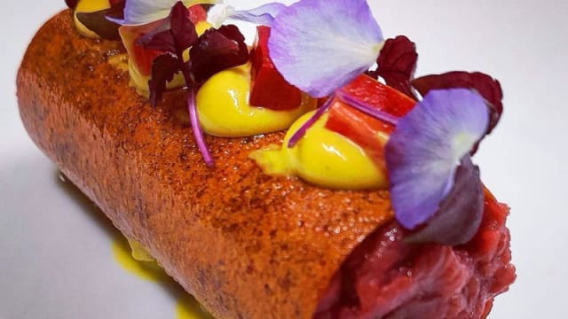 Tartare di Capriolo con Cialda al Peperone