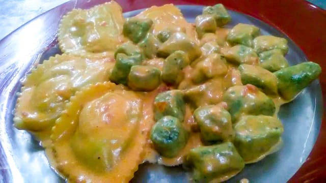 Misto rosè gnocchi e ravioli