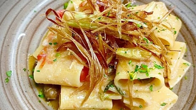 Pacchero con baccalà porro e pachino