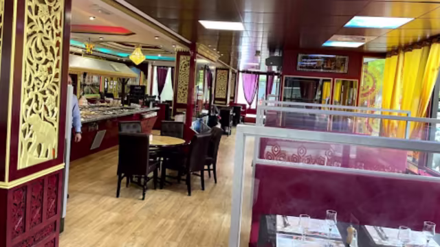 Punjab Palace, Guyancourt