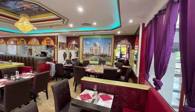 Punjab Palace, Guyancourt