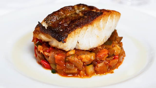 Dos de cabillaud aux légumes du moment