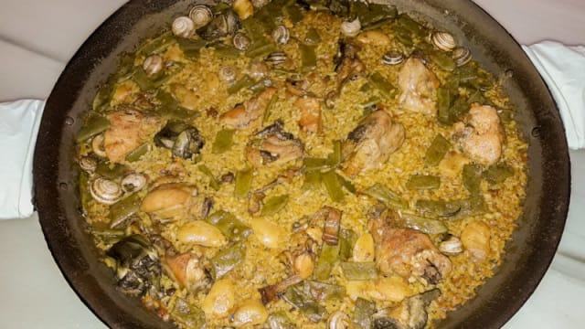 Paella Valenciana