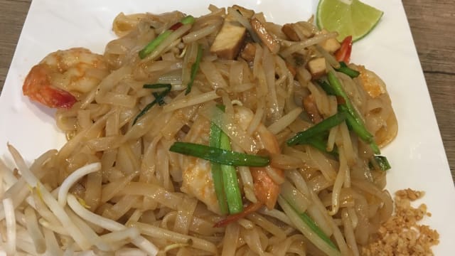 Pad Thai aux crevettes 
