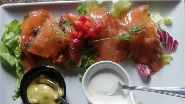 ANTIPASTO DI CRUDITE' DI PESCE