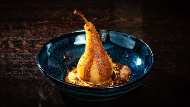 Poire pochée