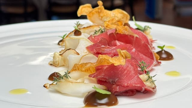 Magellano Bar & Restaurant , Pero