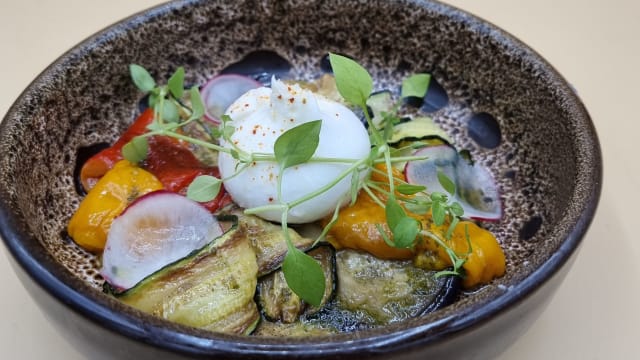 Burrata et légumes confits