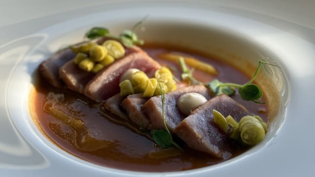 Plato menú ejecutivo atún 