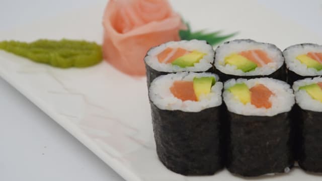#Maki Saumon Avocat 