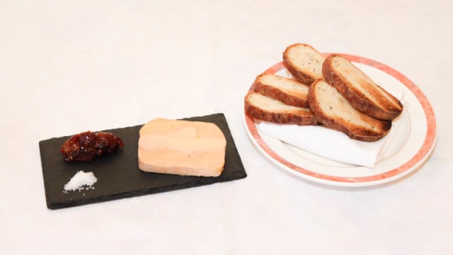 foie gras de canard cuit en terrine