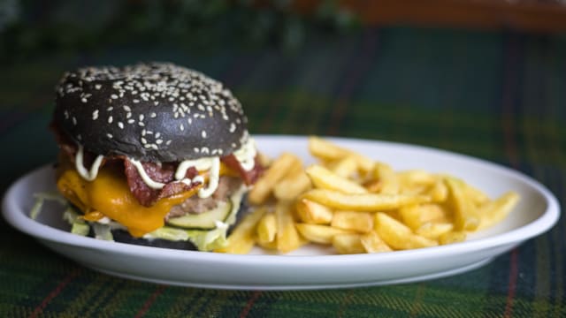 Pavao Restaurant & Pizzaria, Porto