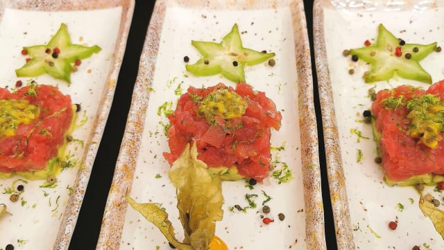 tartare di tonno e avocado
