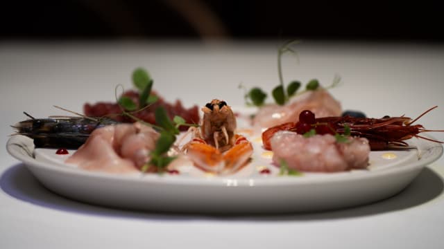 Mosaico di crudi di mare