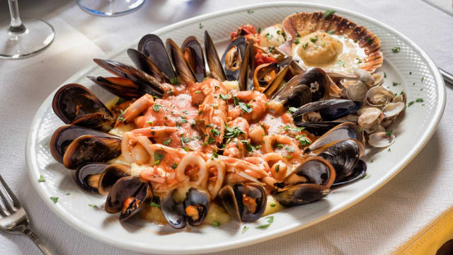 Antipasto caldo di Pesce  dello Chef 