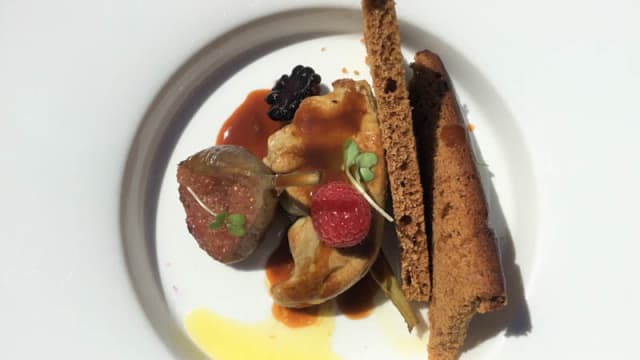 Foie gras poêlé | figues | pain d’épices