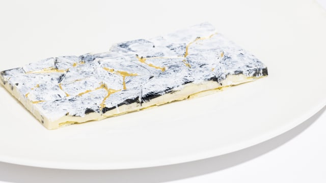 Crepa d’oro Chiffon cake, limone e nocciola.