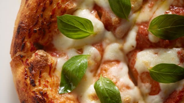 Pizza Margherita al Tegamino