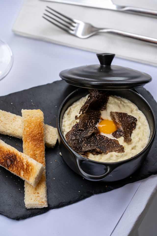 Œuf cocotte à la truffe