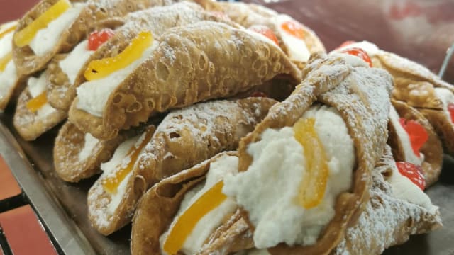 Cannoli siciliani
