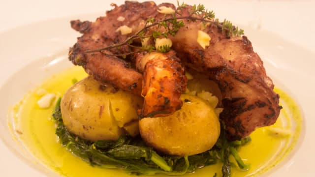 Polvo à lagareiro