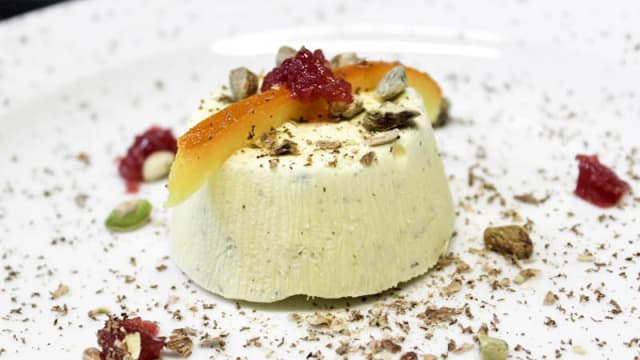 Cassata semifredda ai pistacchi e arancia candita