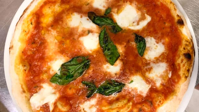 Pizza Margherita