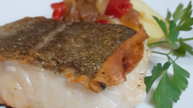 Bacalao a la mantequilla de pimientos 