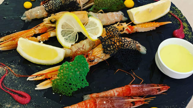 Crudo di scampi e gamberi 