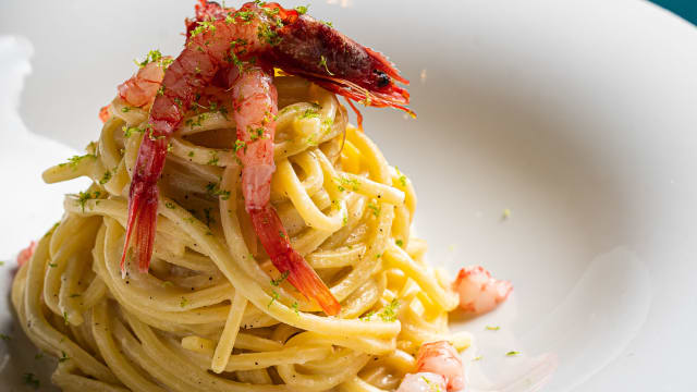 Spaghetto cacio, pepe, gambero e lime