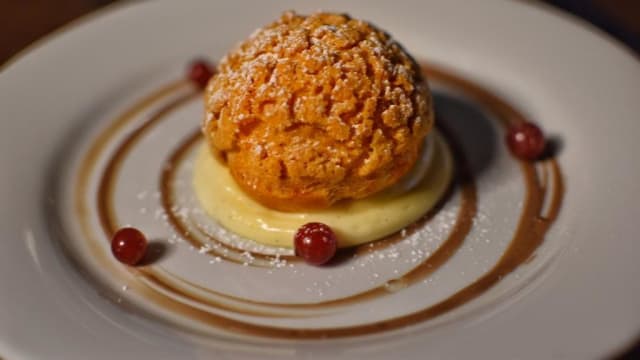 Choux craquant,crème chibouste