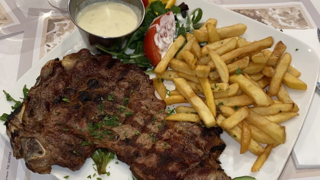 Entrecôte grillée au Charbon