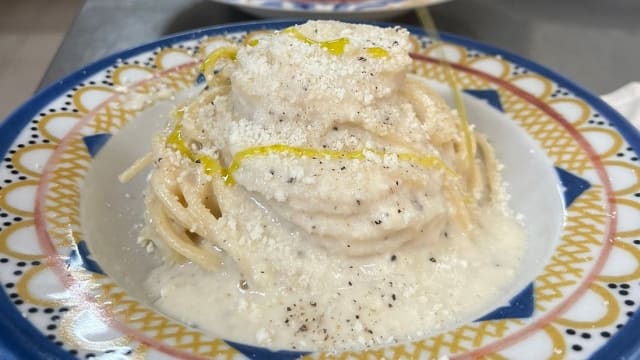 Cacio e Pepe e fichi