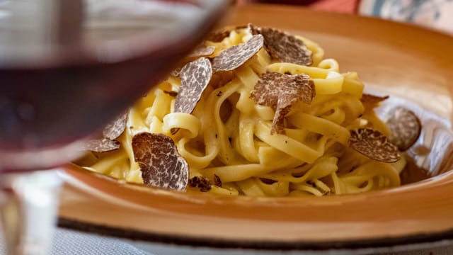 TAGLIOLINO AL TARTUFO FRESCO