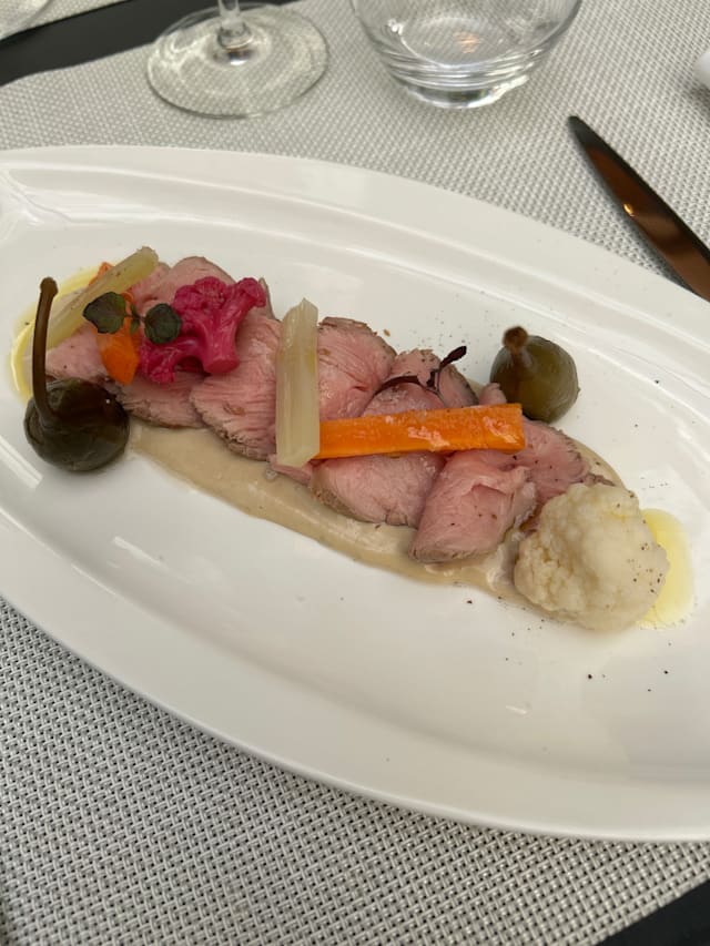 VITELLO TONNATO
