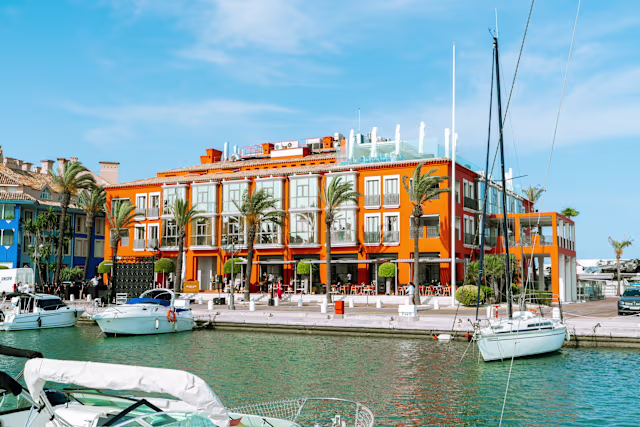 Tribuna  rooftop, San Roque