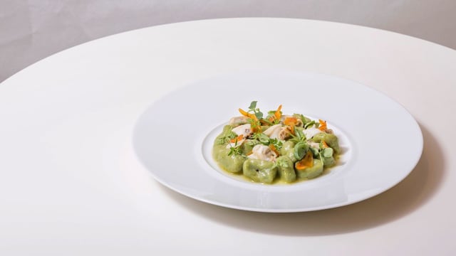 Gnocchi alle erbe com tartufi mare