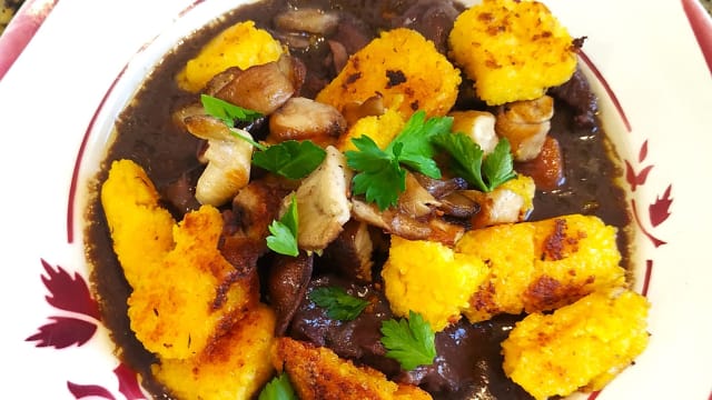 Daube de boeuf à la provençale et polenta