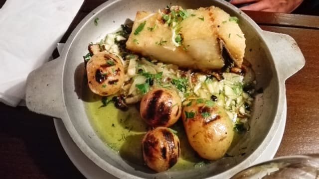 Antónia Petiscos Bairro Alto, Lisboa