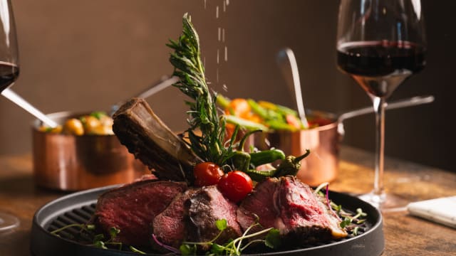 Cote de Boeuf a la Fiorentina Het Zuiden