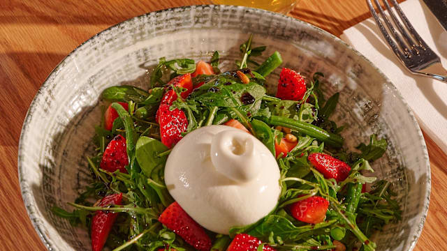 Burrata e Fragole
