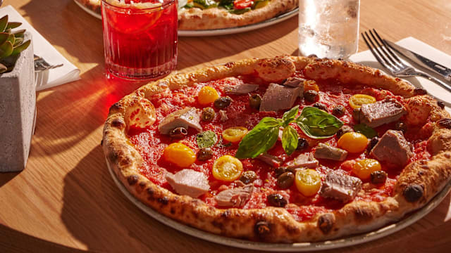 Pizza Filetti di Tonnetto