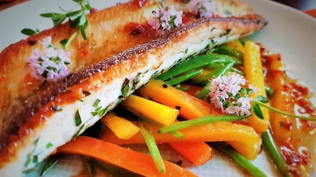 Filet de vive aux légumes de saison