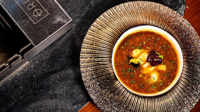 Lentejas al curry con Tataki de vieira