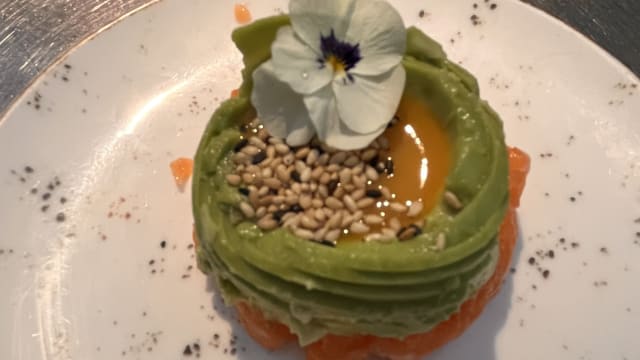 Tartare tropical