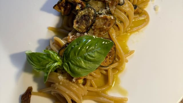 Spaghettone alla Nerano fumèe