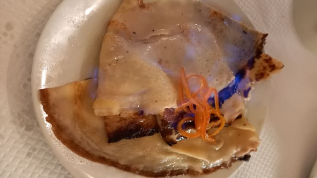 Flambage de la crêpe Suzette