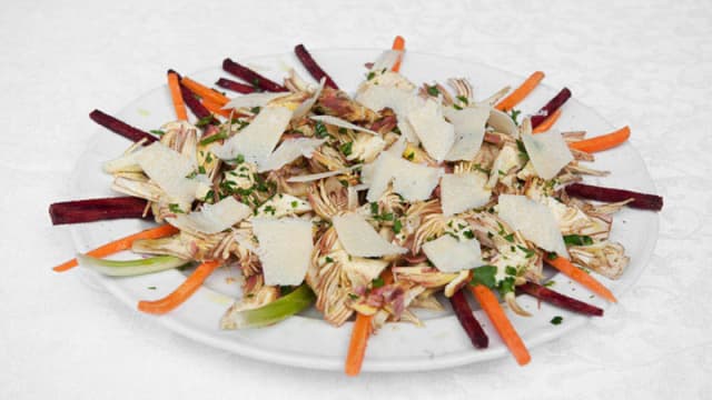 Insalata di carciofi con grana